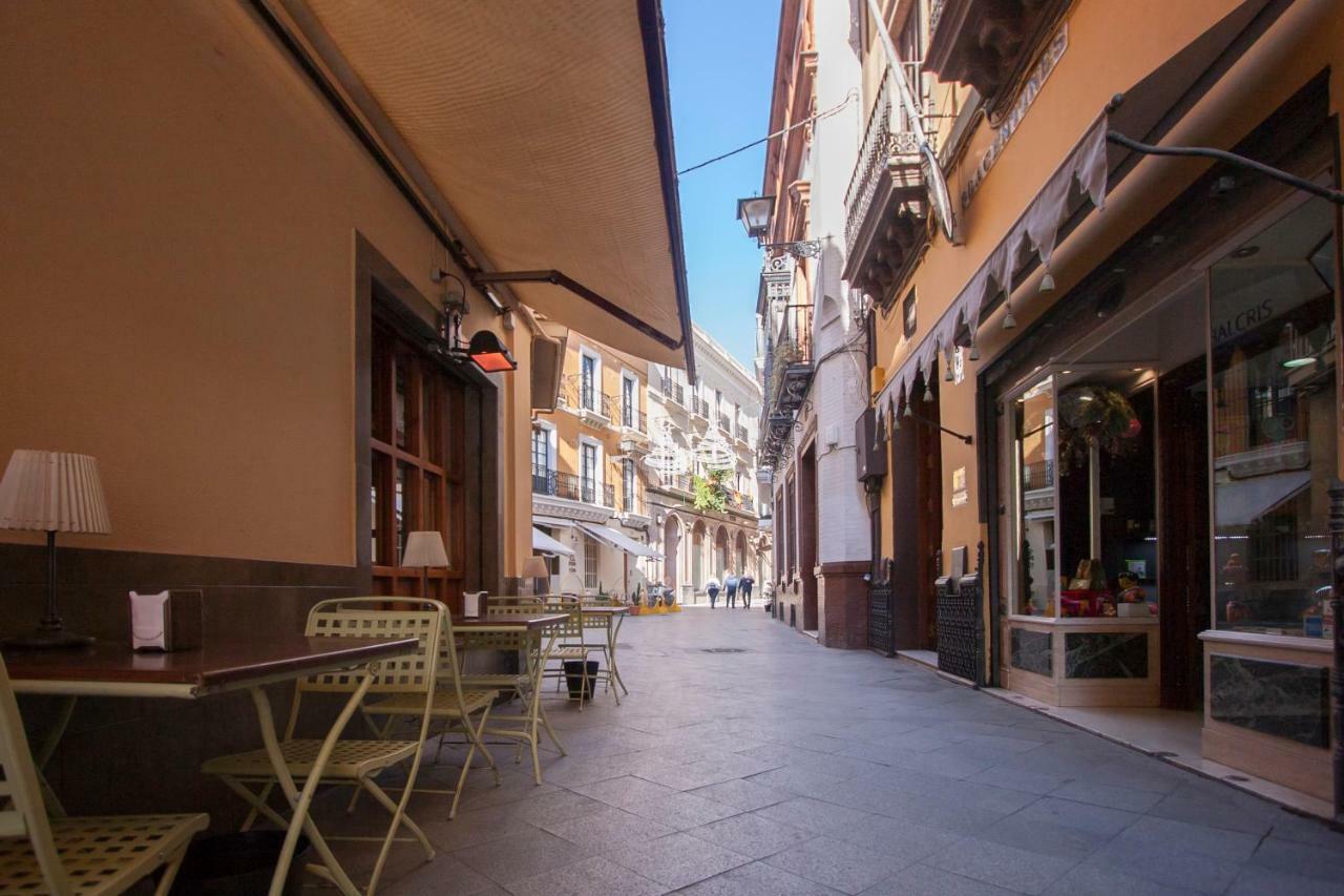 Escapada Romantica, 2 Pax, Centro Historico Sevilla Bagian luar foto