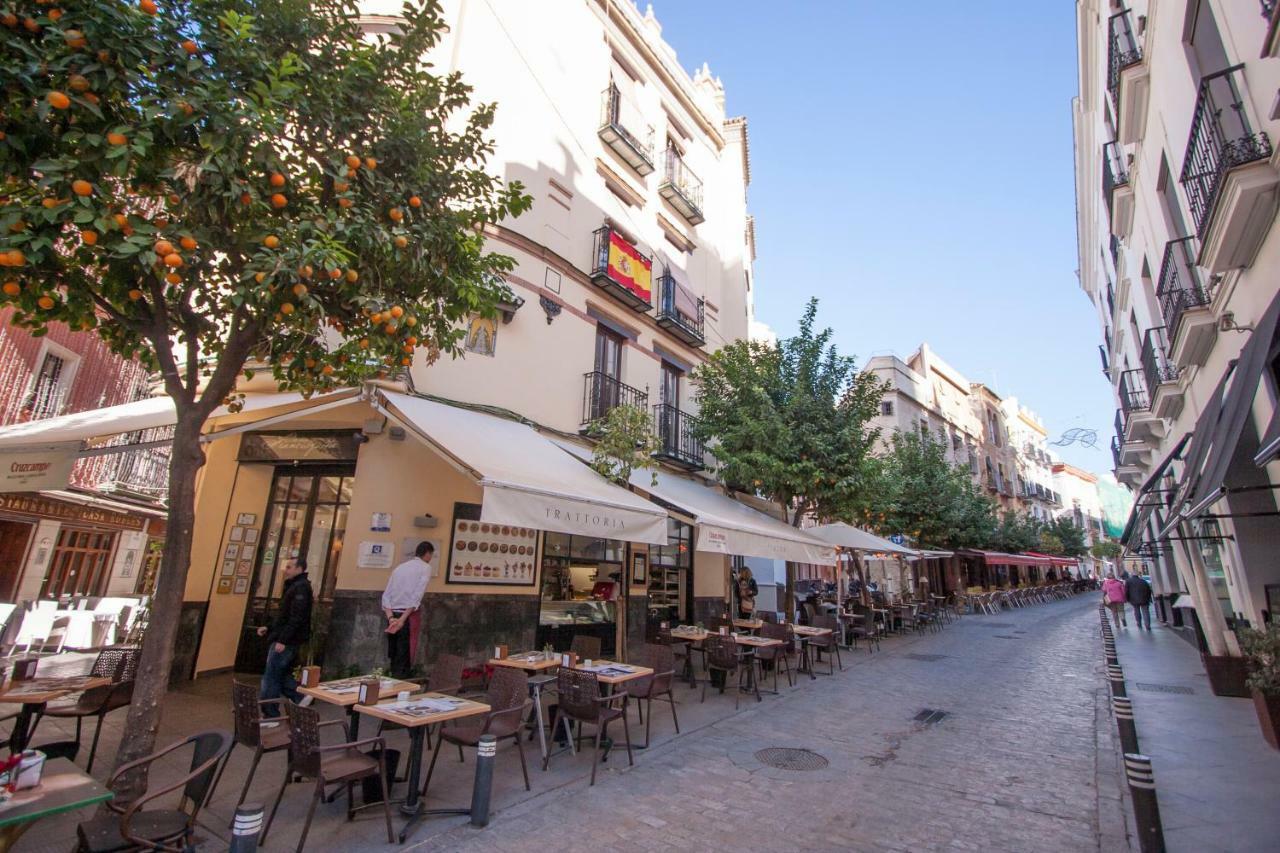 Escapada Romantica, 2 Pax, Centro Historico Sevilla Bagian luar foto